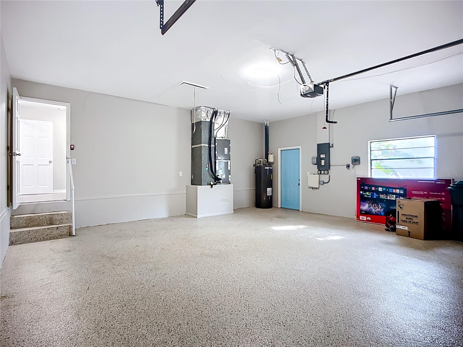 SHERWOOD FOREST - Residential