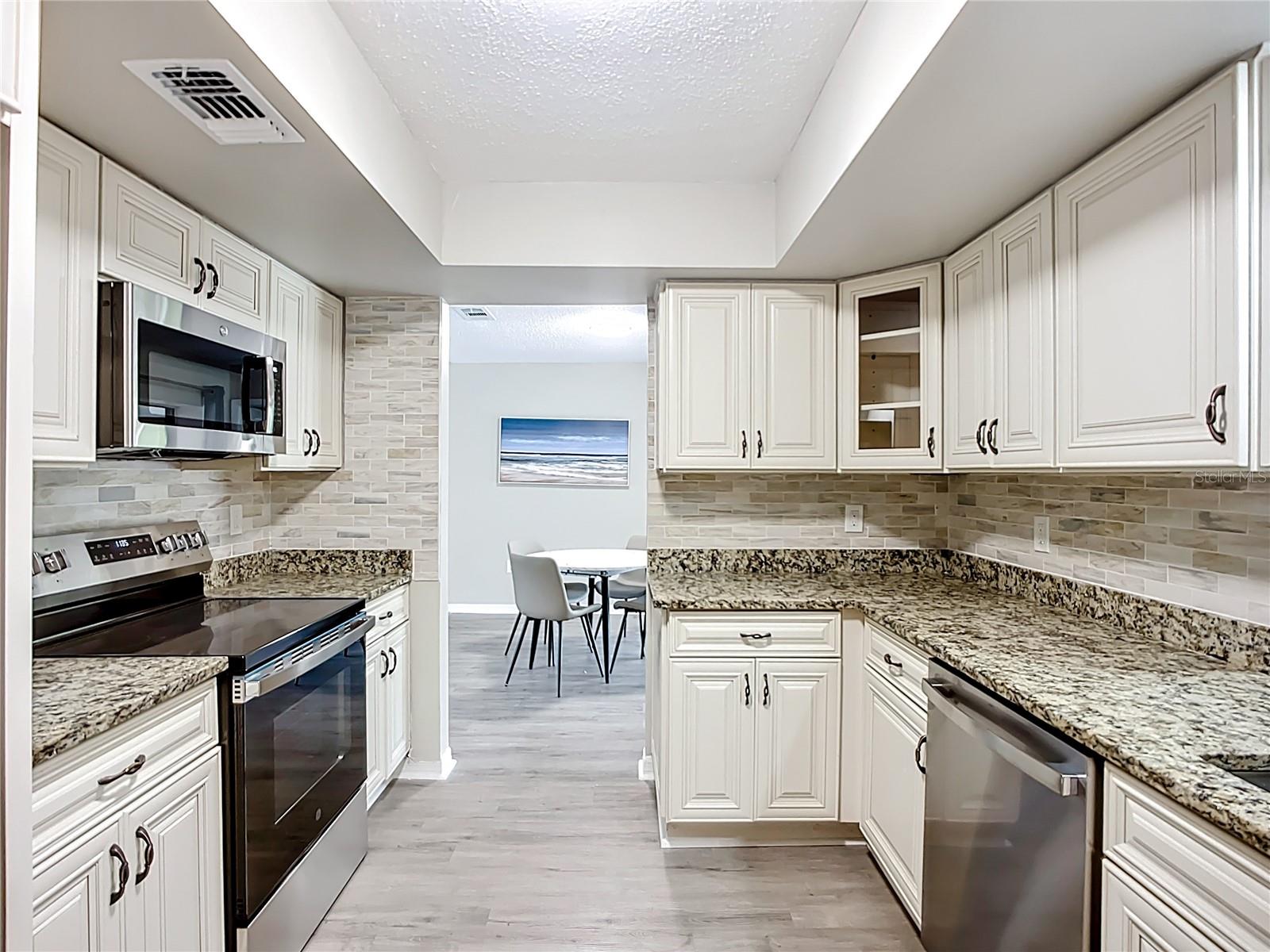 SHERWOOD FOREST - Residential