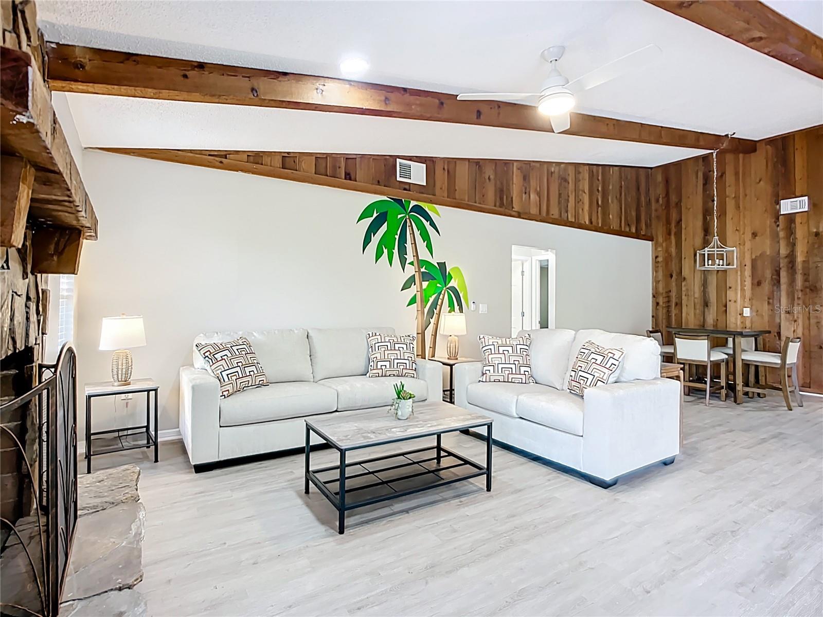 SHERWOOD FOREST - Residential