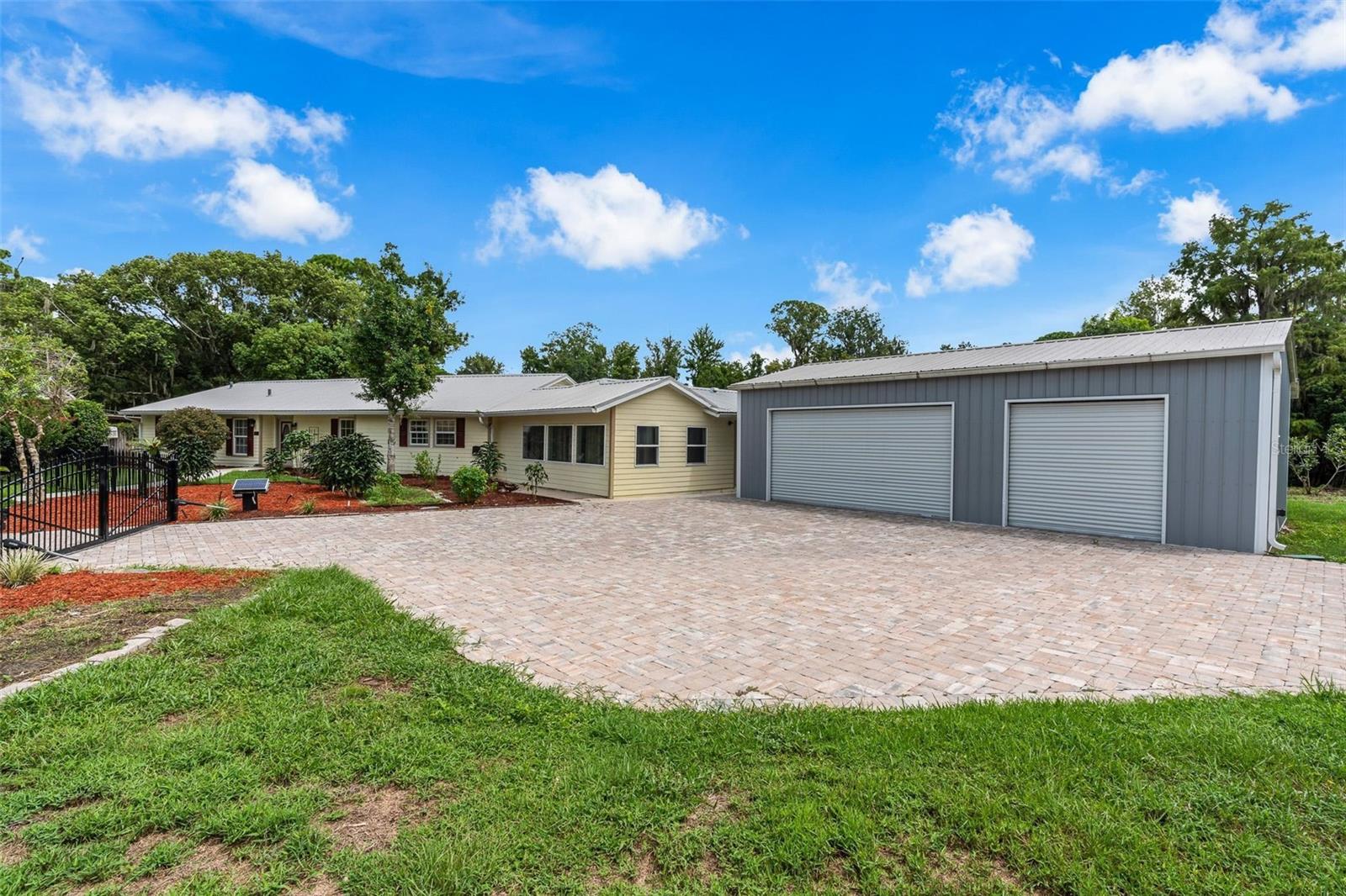 507 PHYLLIS CIRCLE