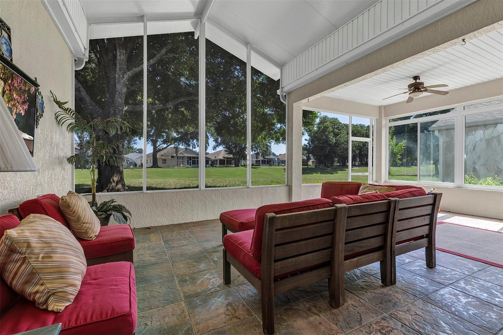 OAK RUN CRESCENT OAKS - Residential