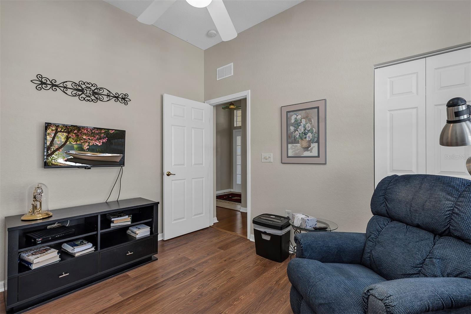 OAK RUN CRESCENT OAKS - Residential