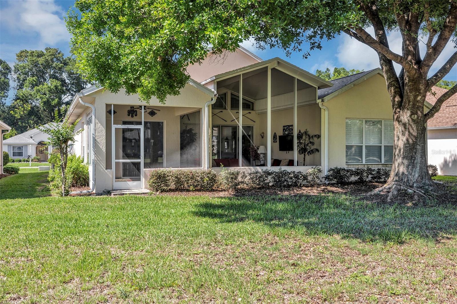 OAK RUN CRESCENT OAKS - Residential