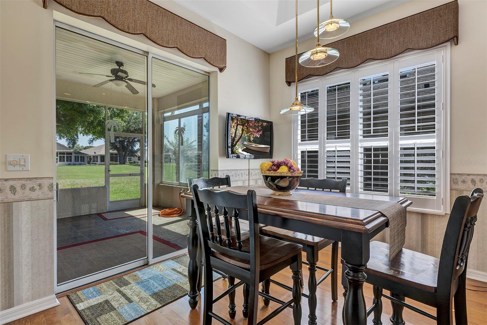 OAK RUN CRESCENT OAKS - Residential