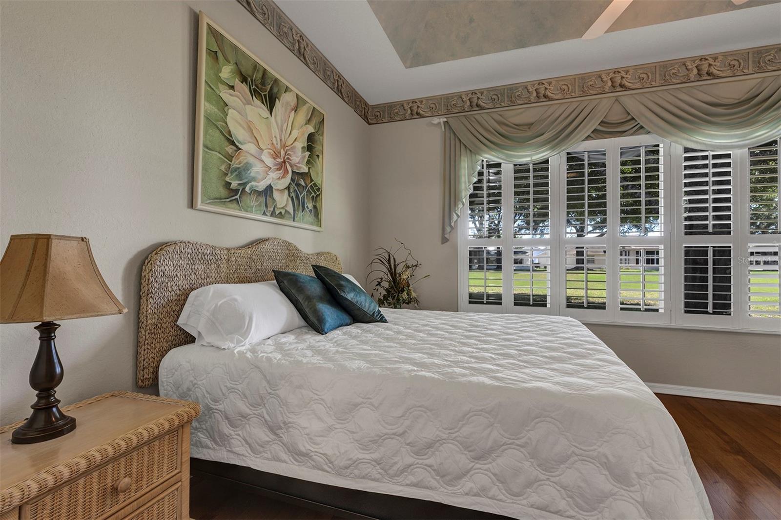 OAK RUN CRESCENT OAKS - Residential