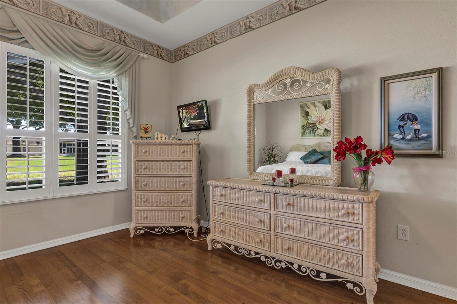 OAK RUN CRESCENT OAKS - Residential