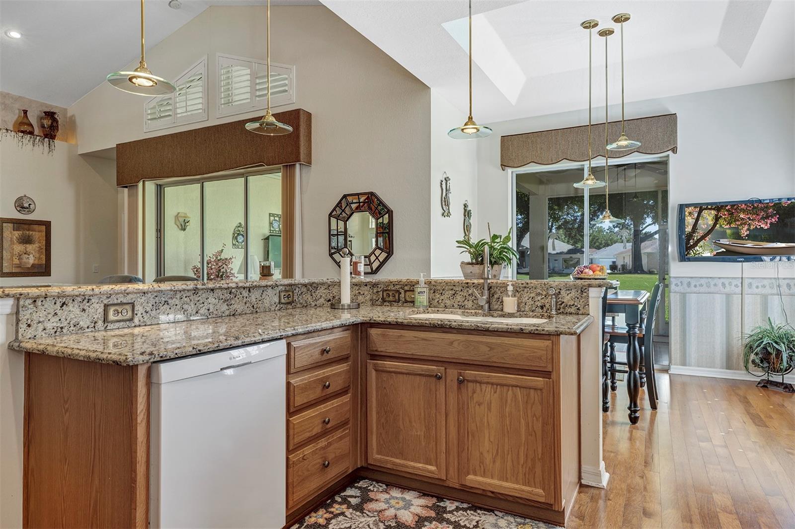 OAK RUN CRESCENT OAKS - Residential