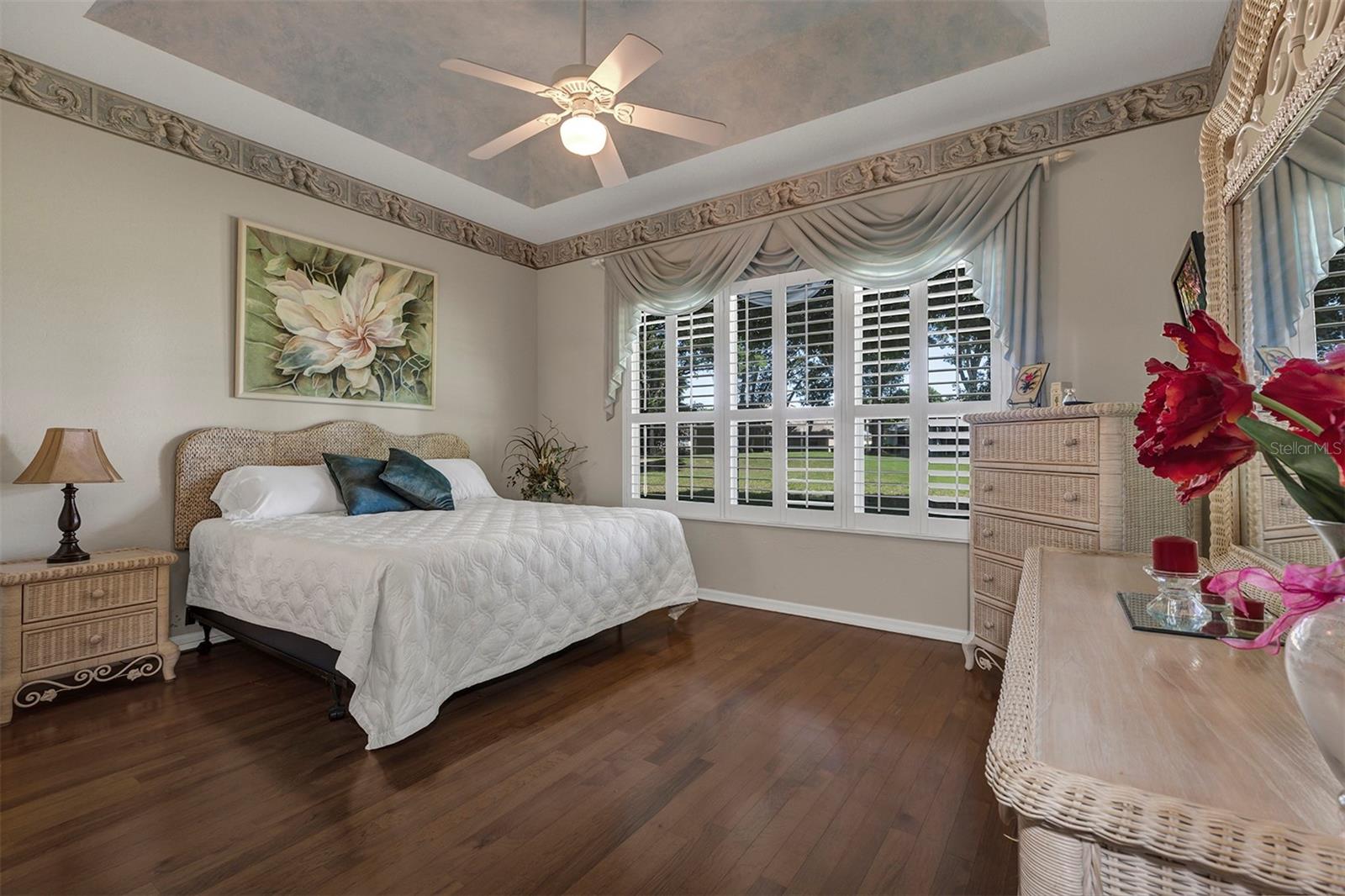 OAK RUN CRESCENT OAKS - Residential