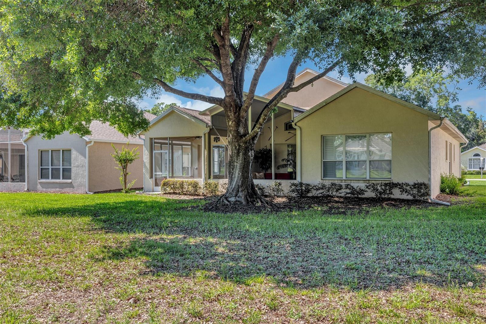 OAK RUN CRESCENT OAKS - Residential