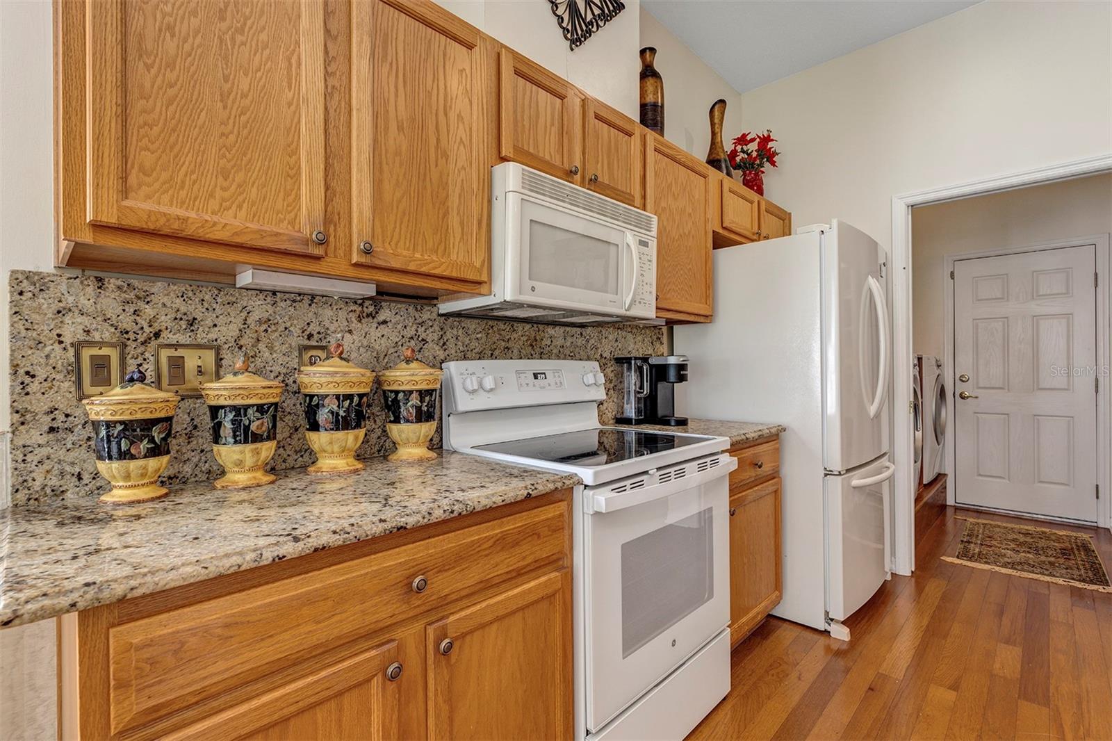 OAK RUN CRESCENT OAKS - Residential