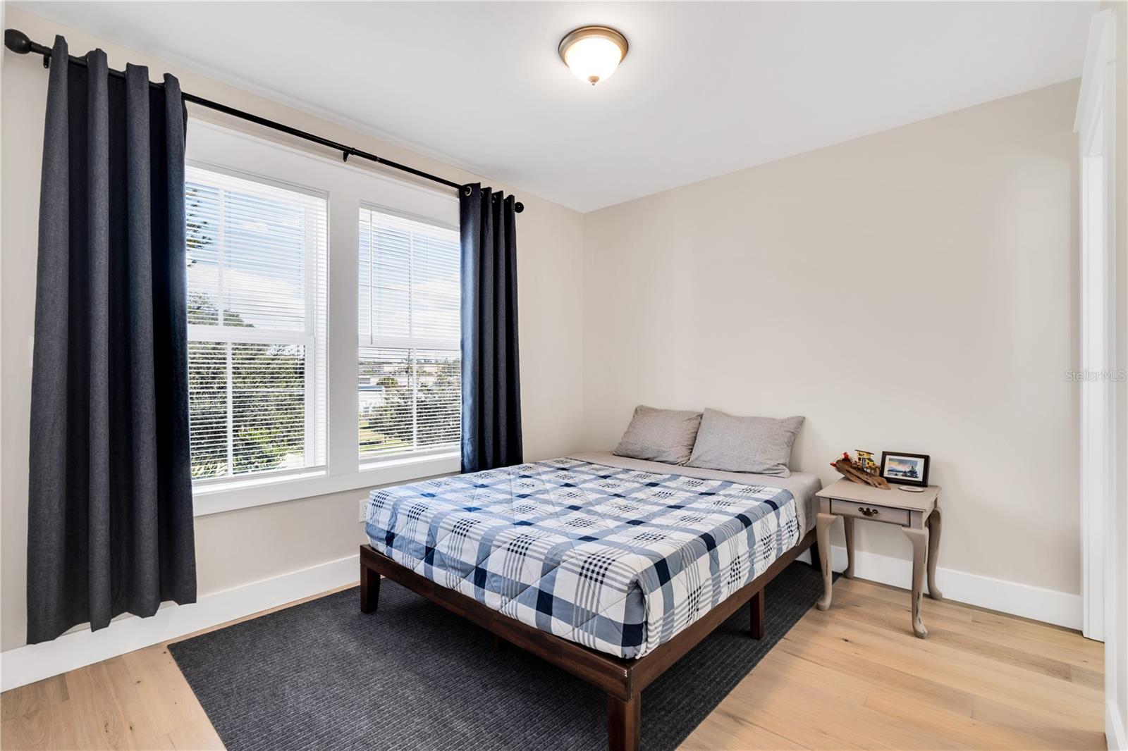 CASTAWAY COTTAGES - Residential