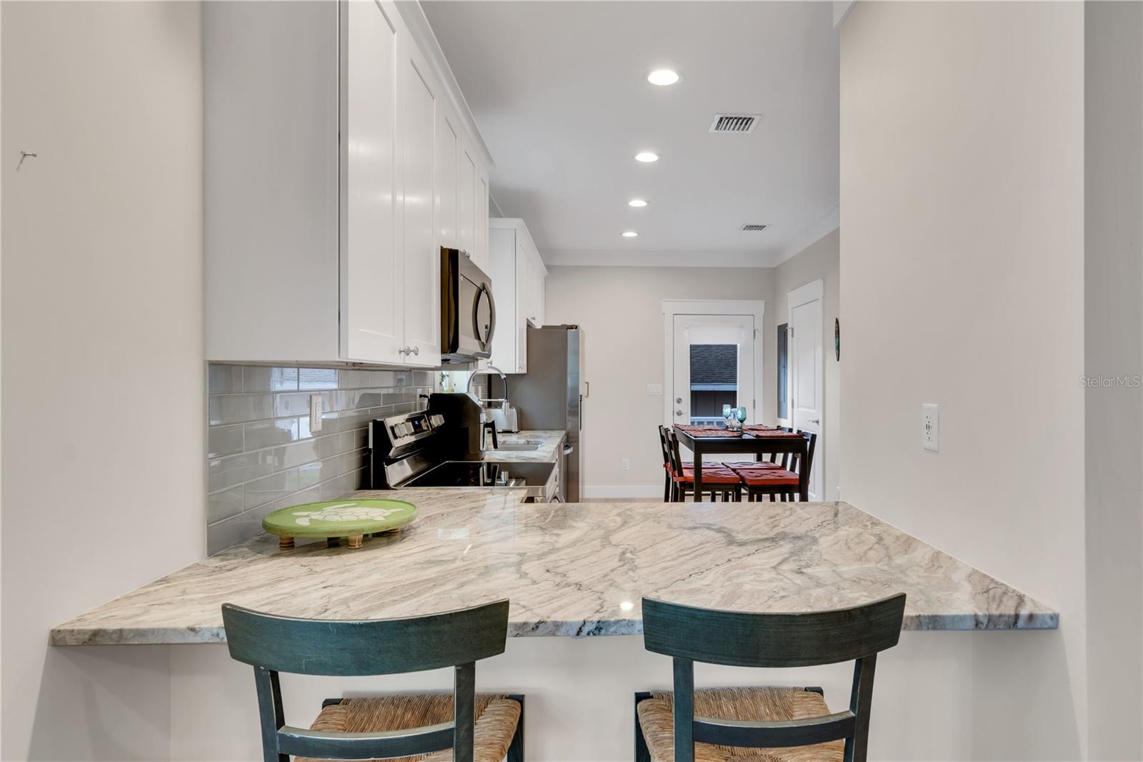 CASTAWAY COTTAGES - Residential