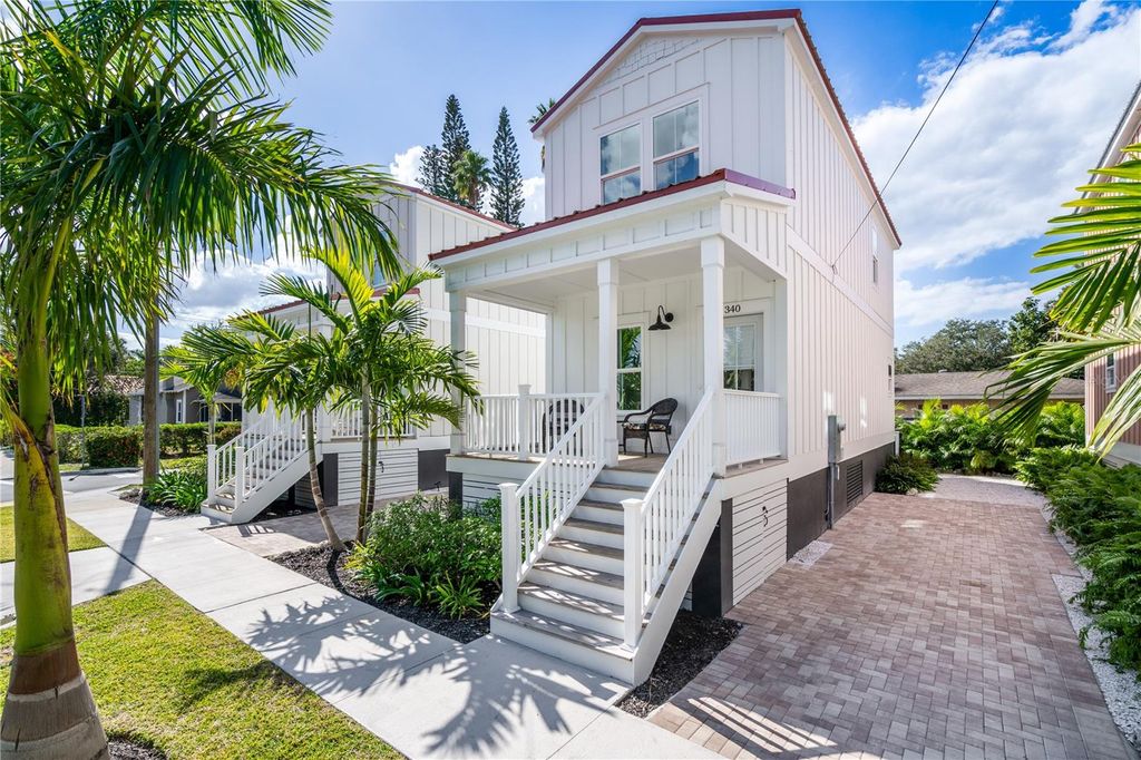Photo of 340 6th Street E, Bradenton, FL 34208 (MLS # TB8505125)