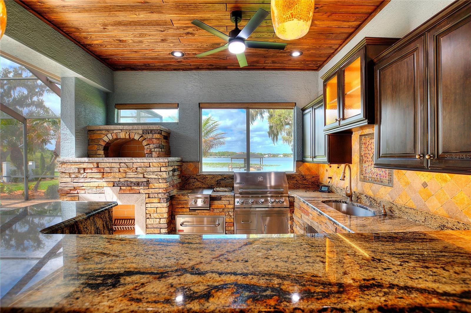 LAKE GIBSON SHORES - Residential