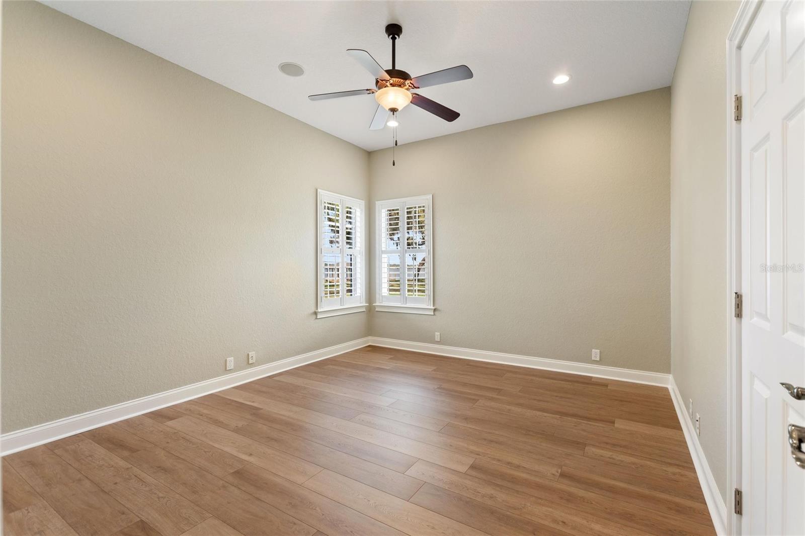 LAKE GIBSON SHORES - Residential