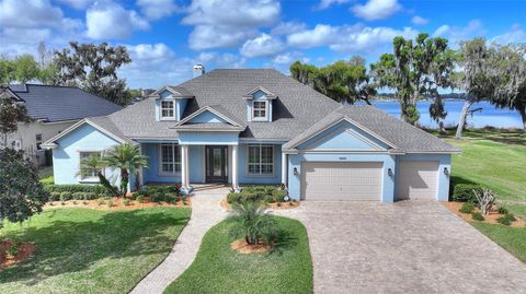 Photo of 4848 Island Shores Lane, Lakeland, FL 33809 (MLS # L4960030)