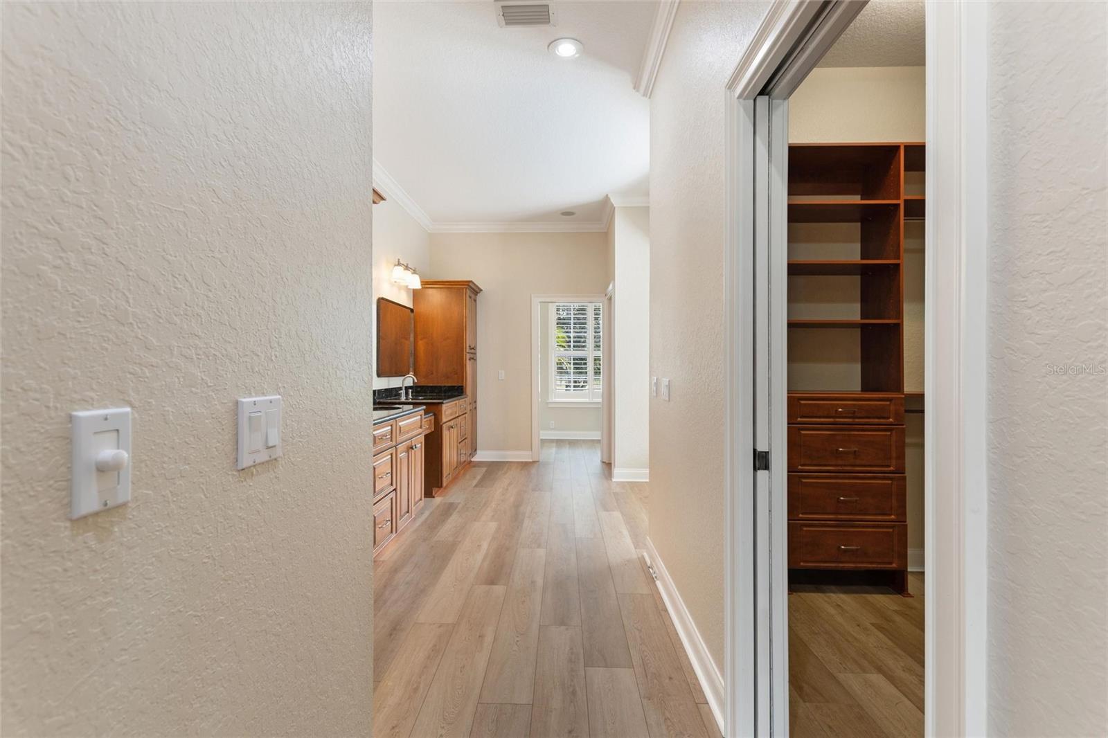 LAKE GIBSON SHORES - Residential