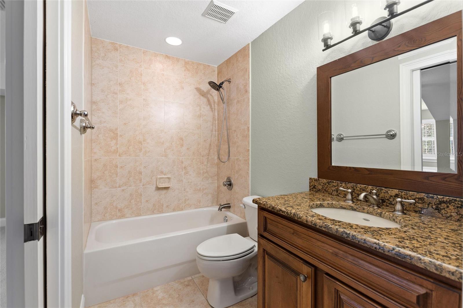 LAKE GIBSON SHORES - Residential