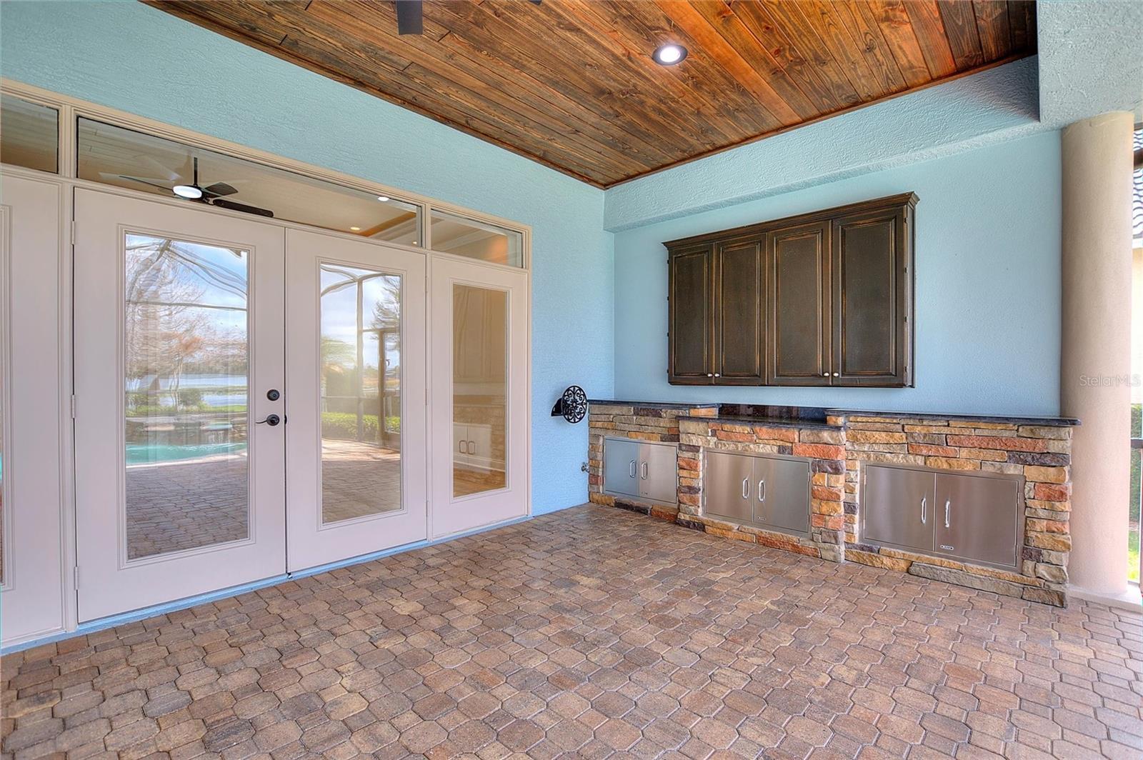 LAKE GIBSON SHORES - Residential