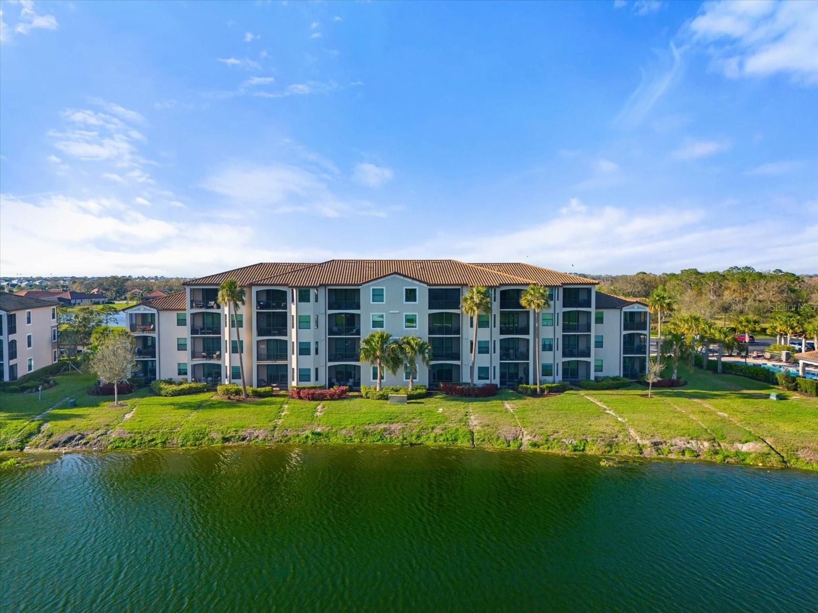 LAKEWOOD NATIONAL - Residential Lease