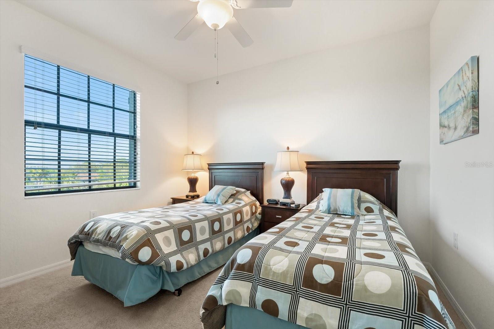 LAKEWOOD NATIONAL - Residential Lease