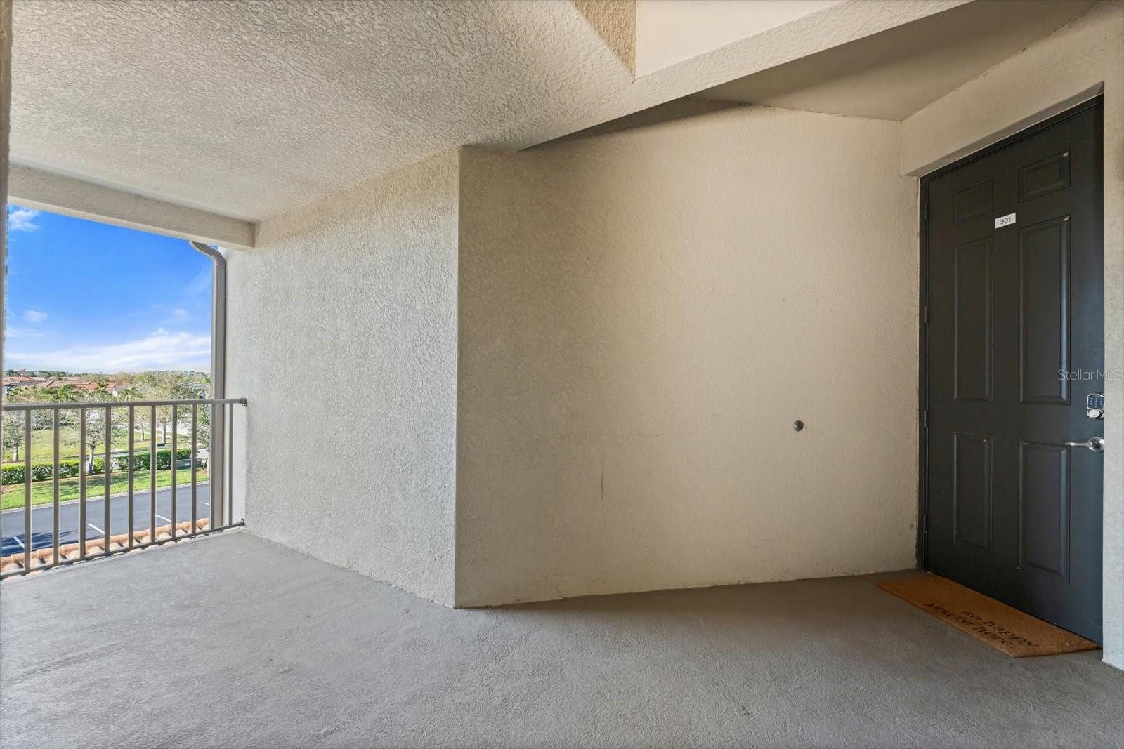 LAKEWOOD NATIONAL - Residential Lease