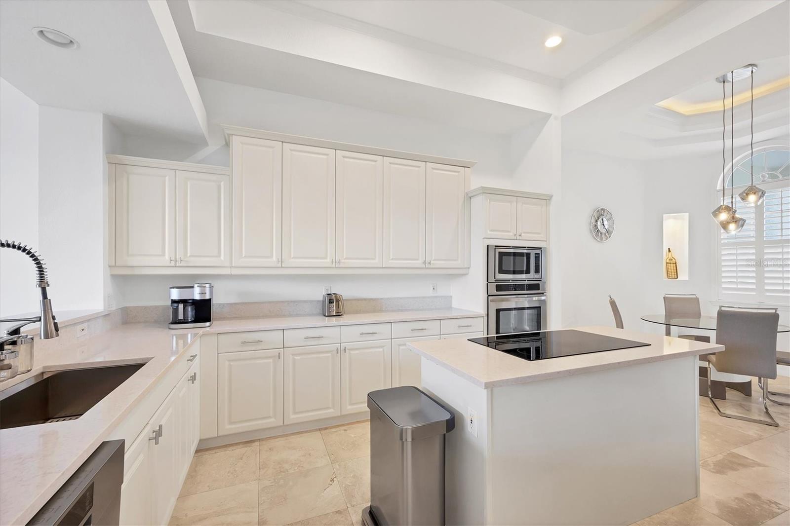 BOLLETTIERI RESORT VILLAS XII - Residential Lease