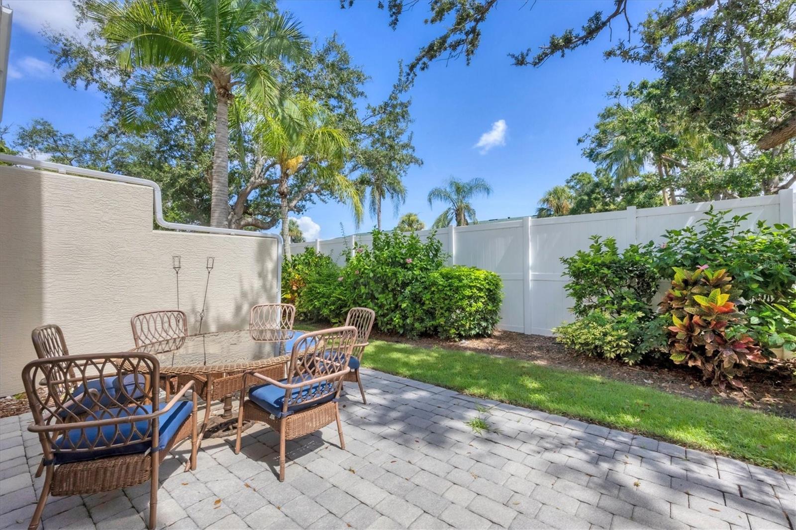 BOLLETTIERI RESORT VILLAS XII - Residential Lease