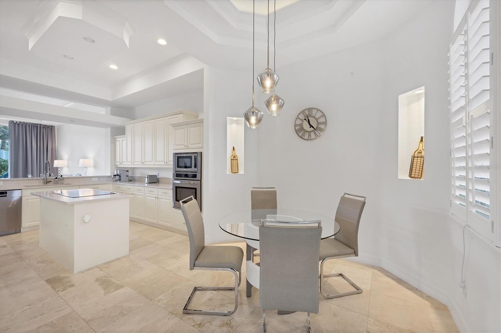 BOLLETTIERI RESORT VILLAS XII - Residential Lease