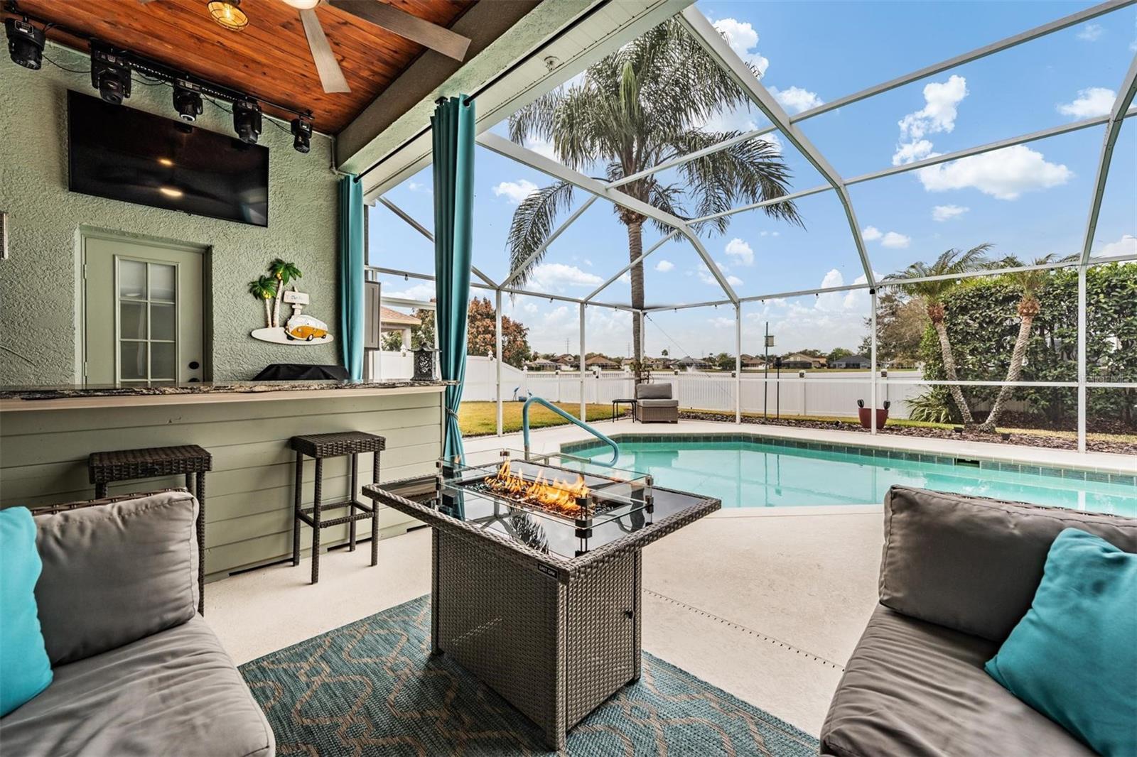 VALENCIA GARDENS PH 01 - Residential