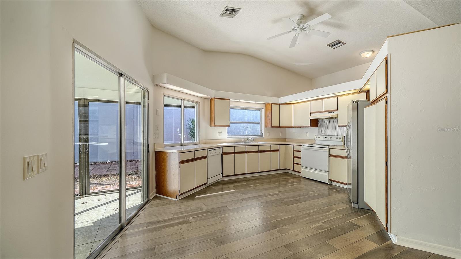 SUNILAND - Residential