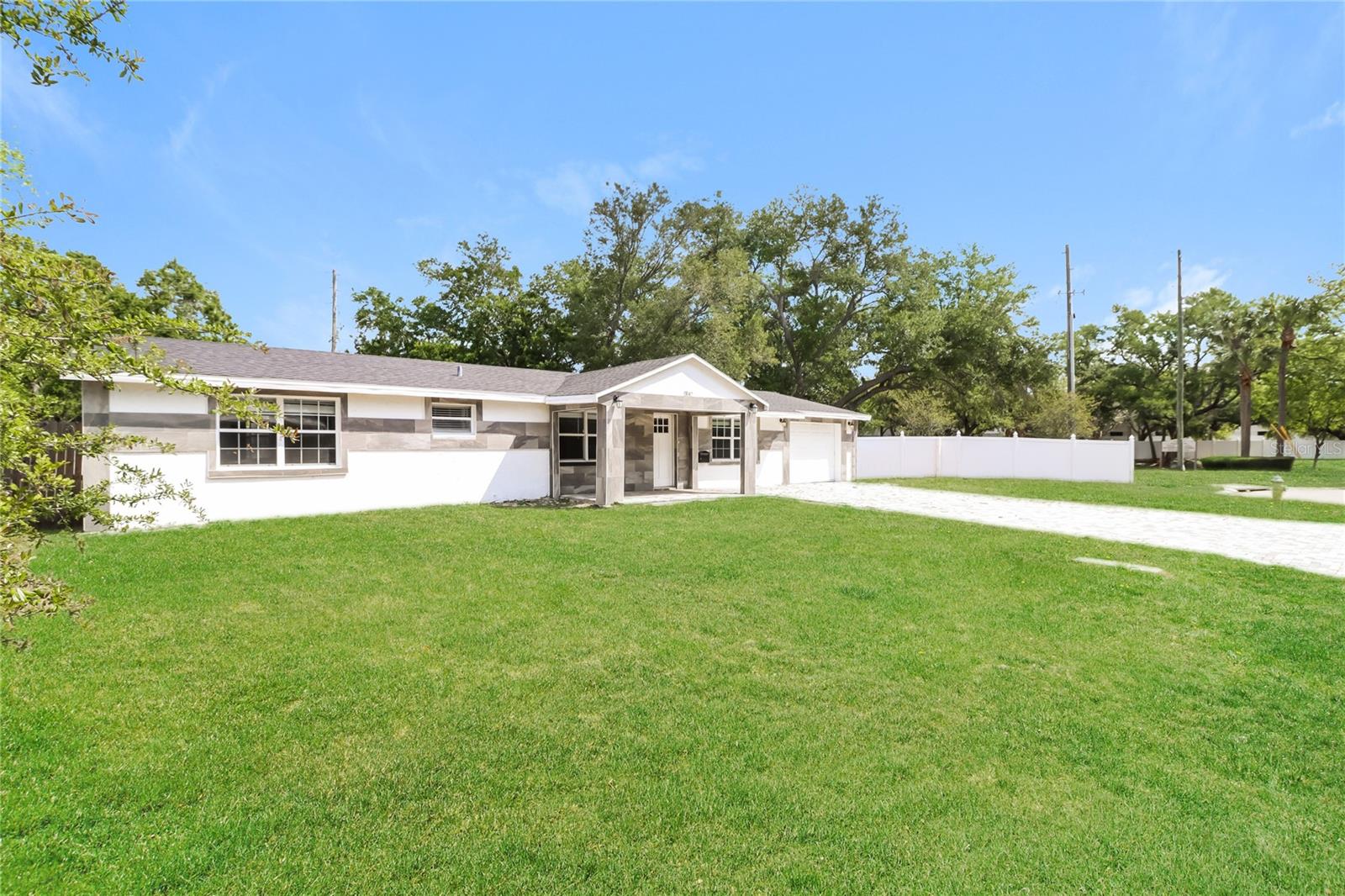 RIDGE CREST - Residential