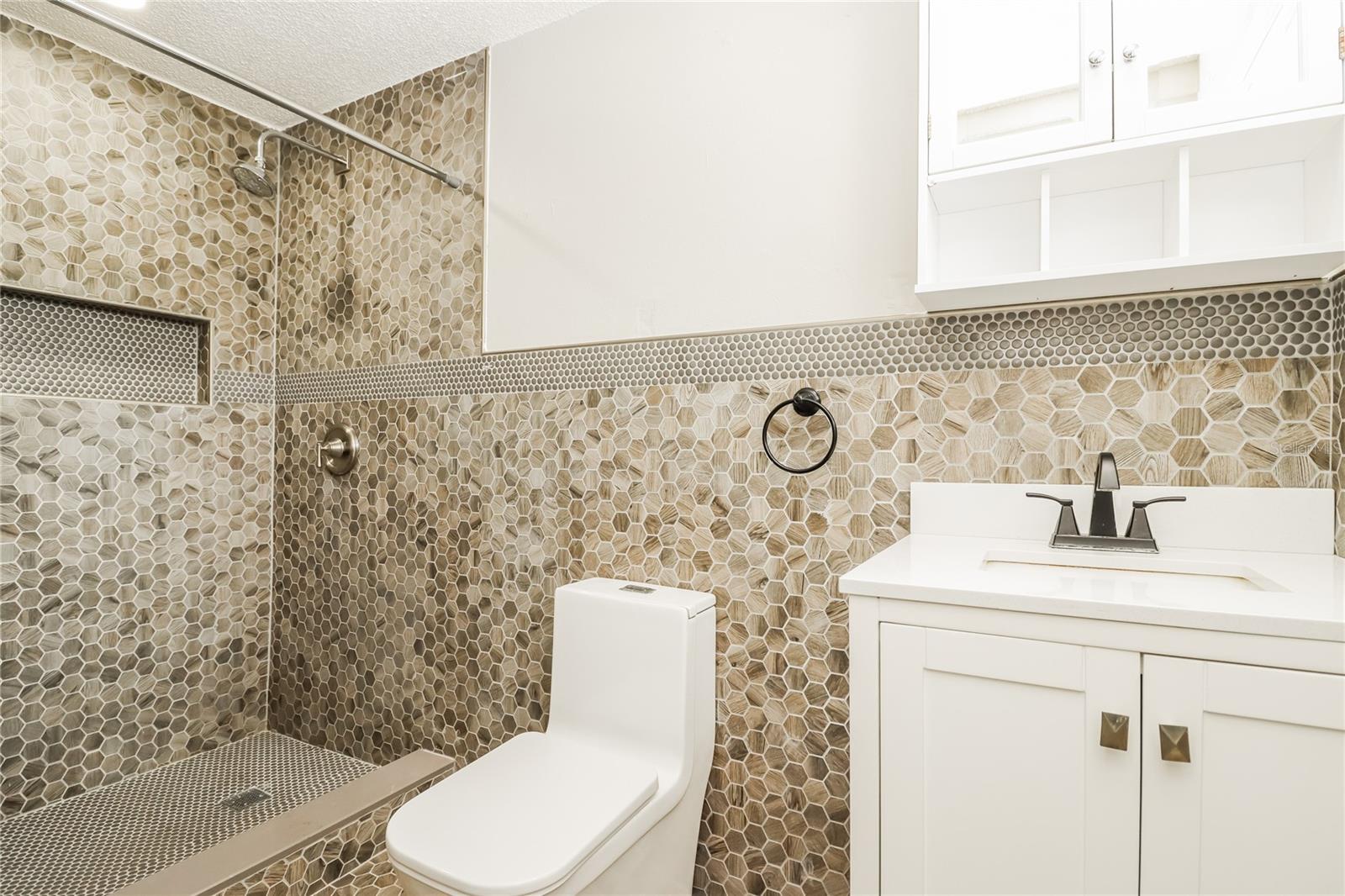 RIDGE CREST - Residential