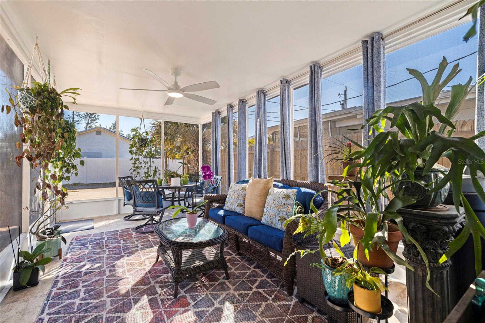 BOCA CEIGA PARK - Residential Lease