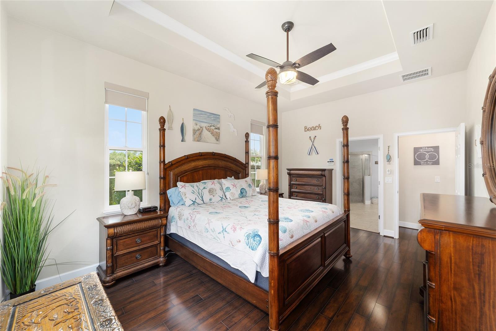 WESTON OAKS - Residential