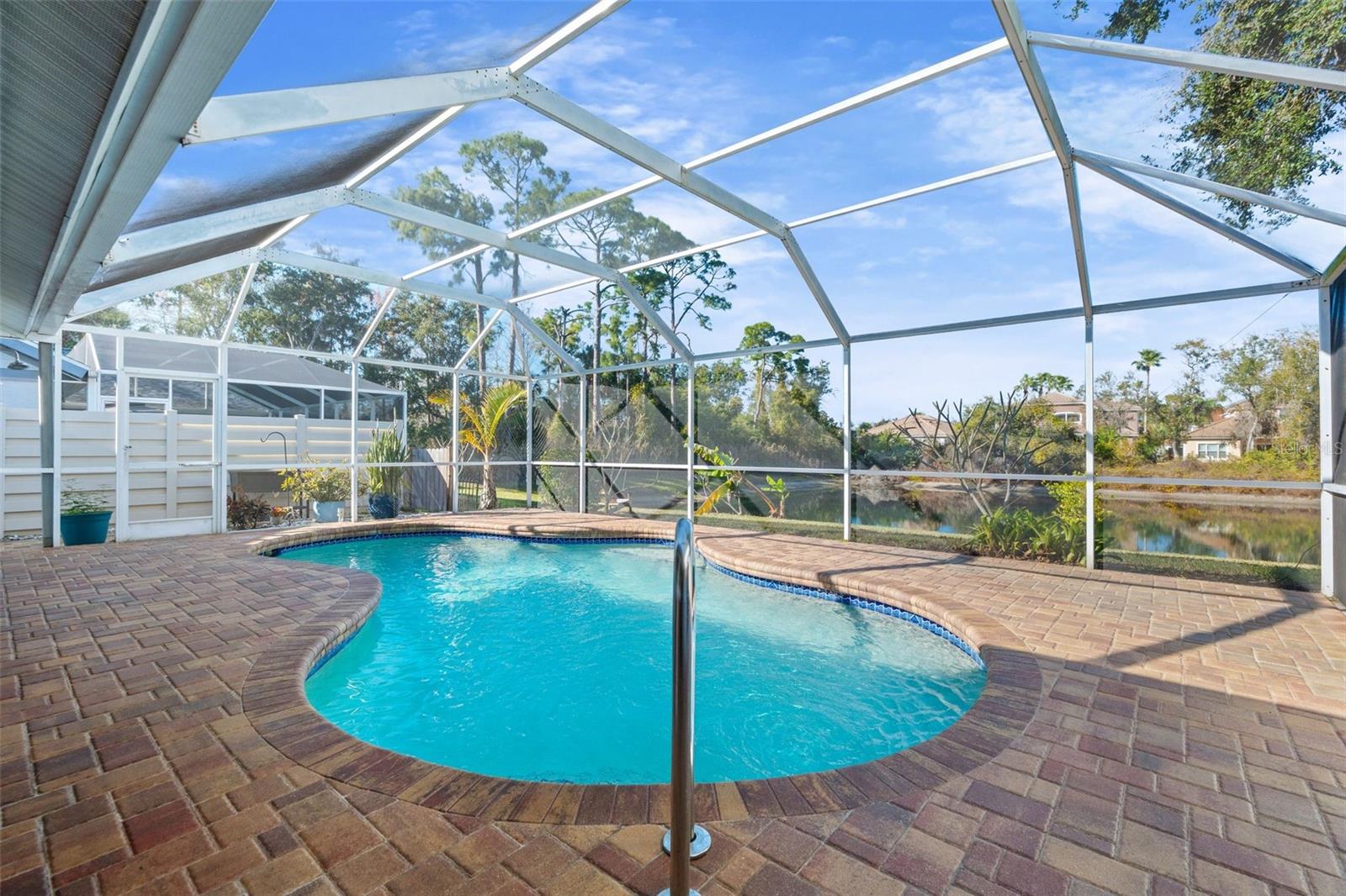 PALM WEST - Residential