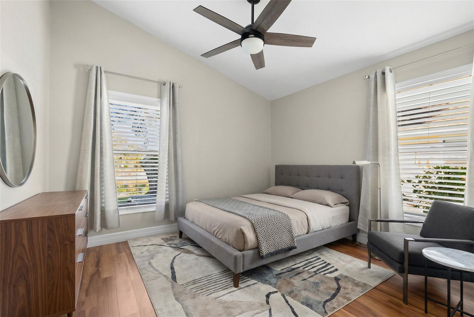 PALM WEST - Residential