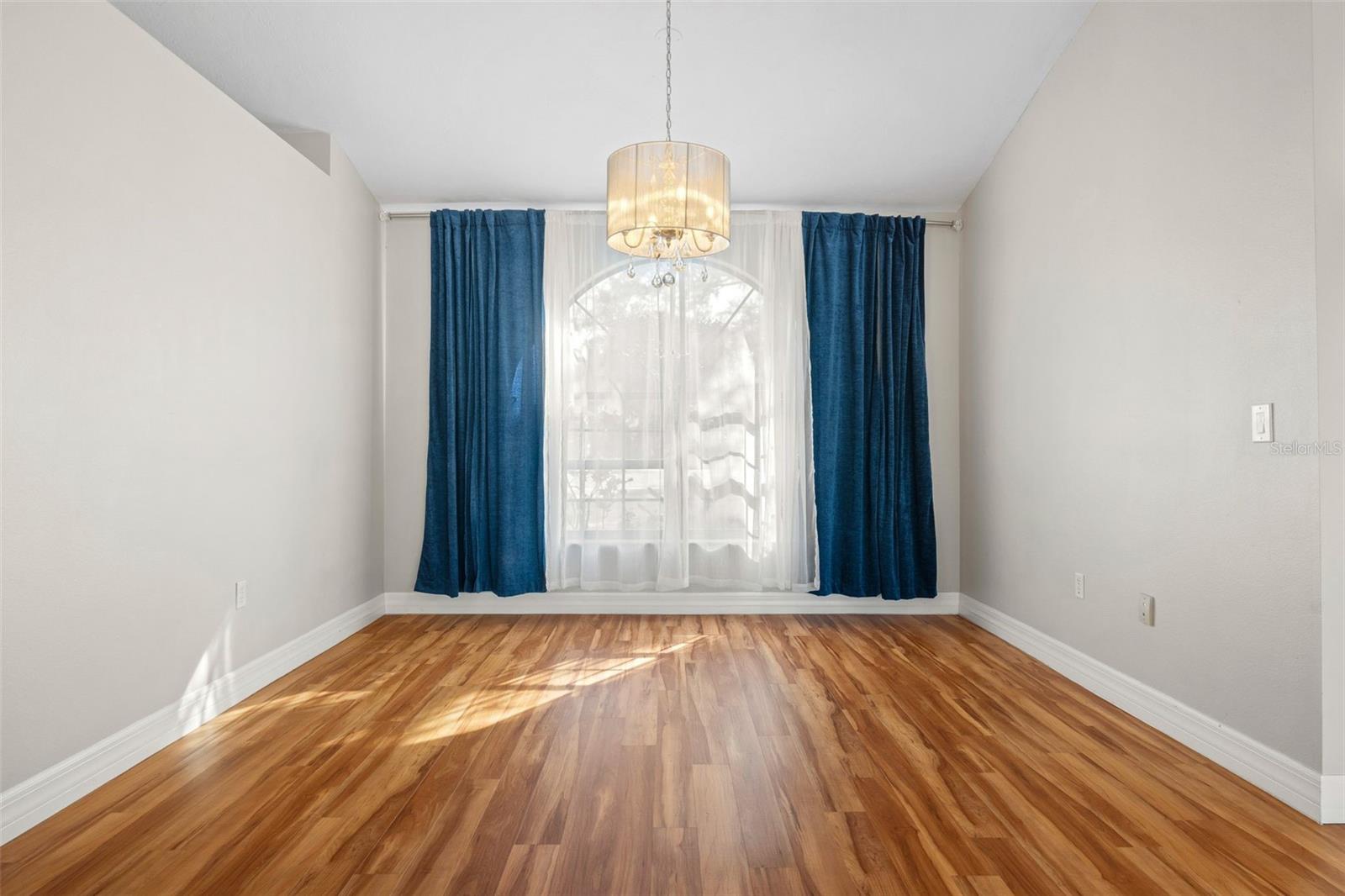 PALM WEST - Residential