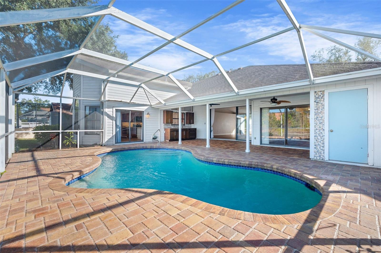 PALM WEST - Residential