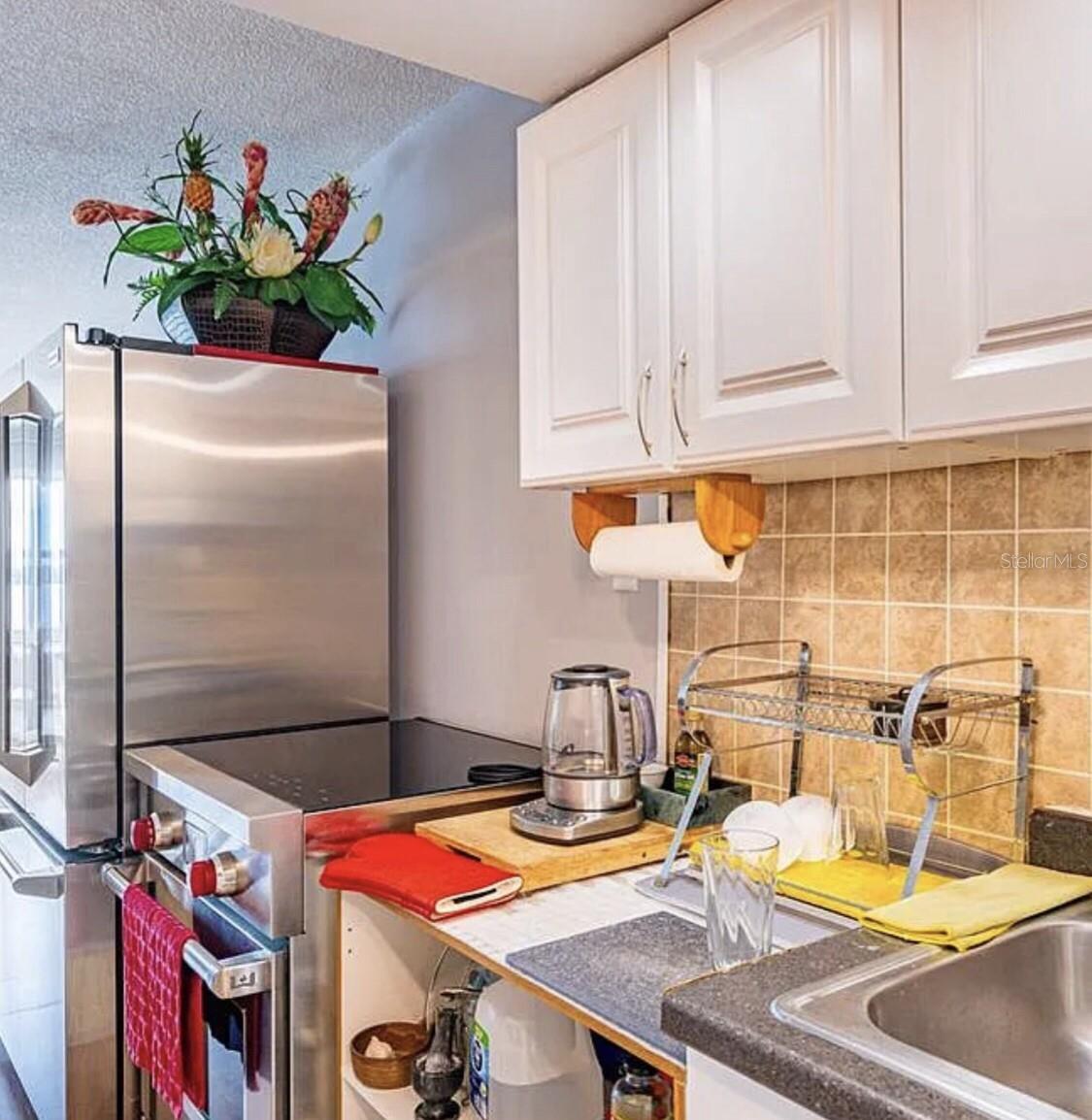 LEXINGTON TOWERS CONDO - Residential