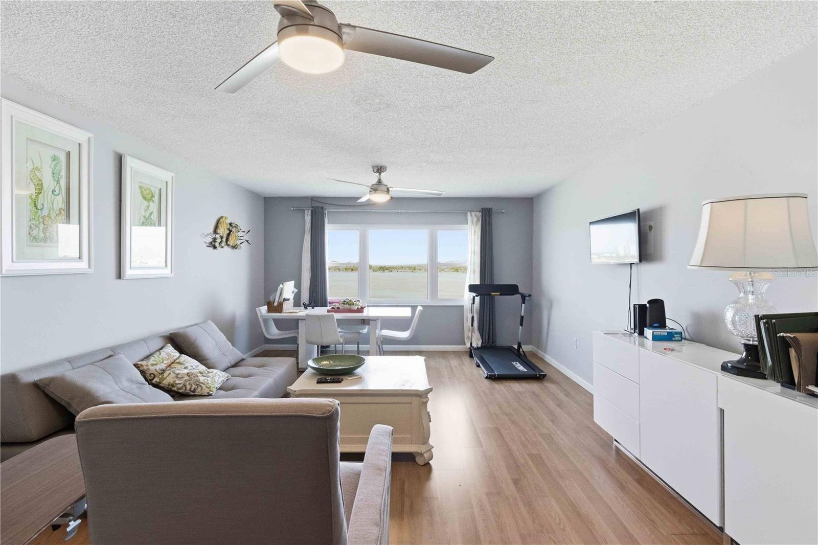 LEXINGTON TOWERS CONDO - Residential