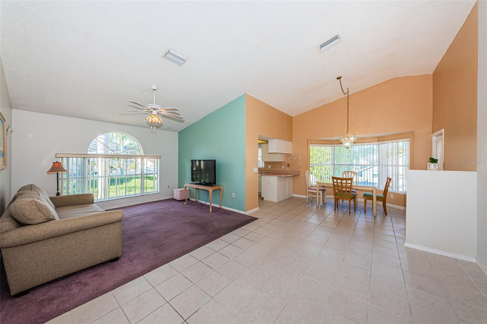 812 HIGH POINT COURT