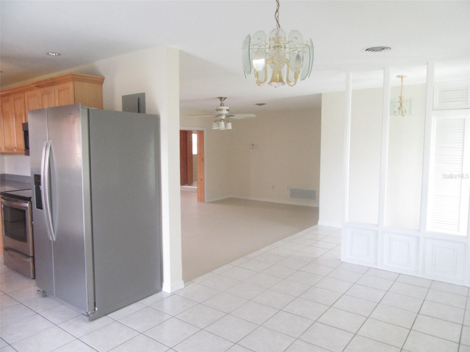 21452 EDGEWATER DRIVE