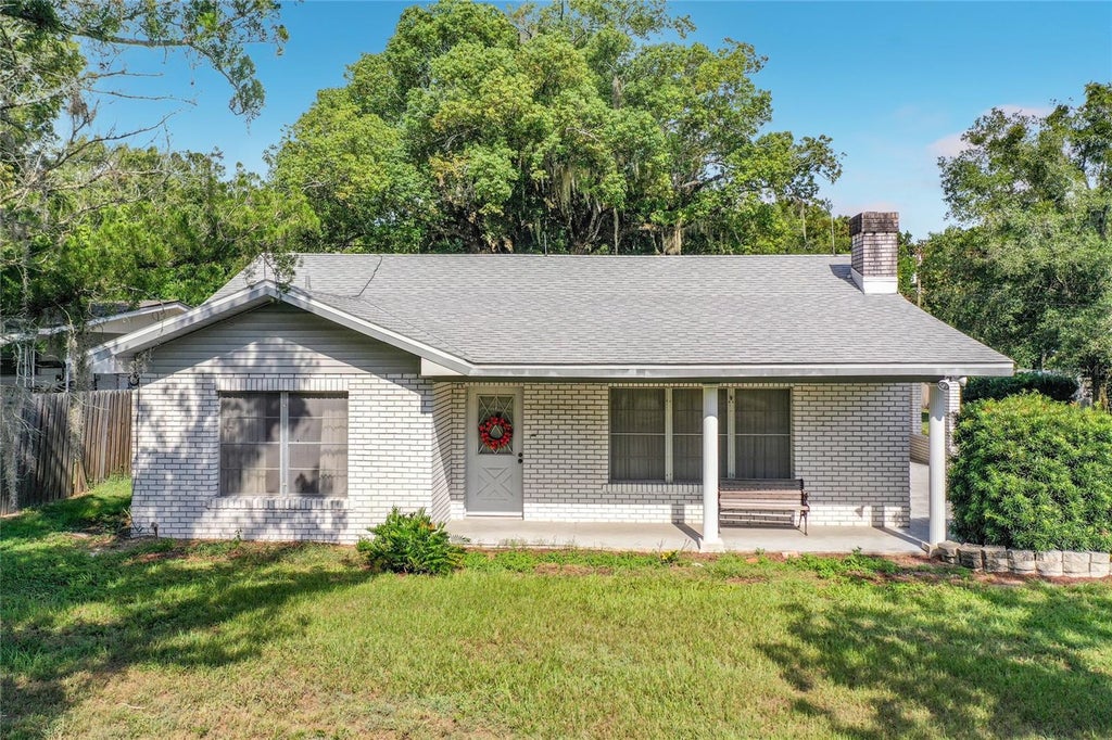 Photo of 3271 Robinson Street, Zellwood, FL 32798 (MLS # O6437249)