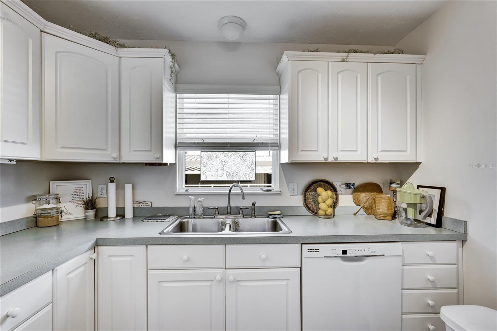 PARADISE BAY ESTATES CO-OP - Residential