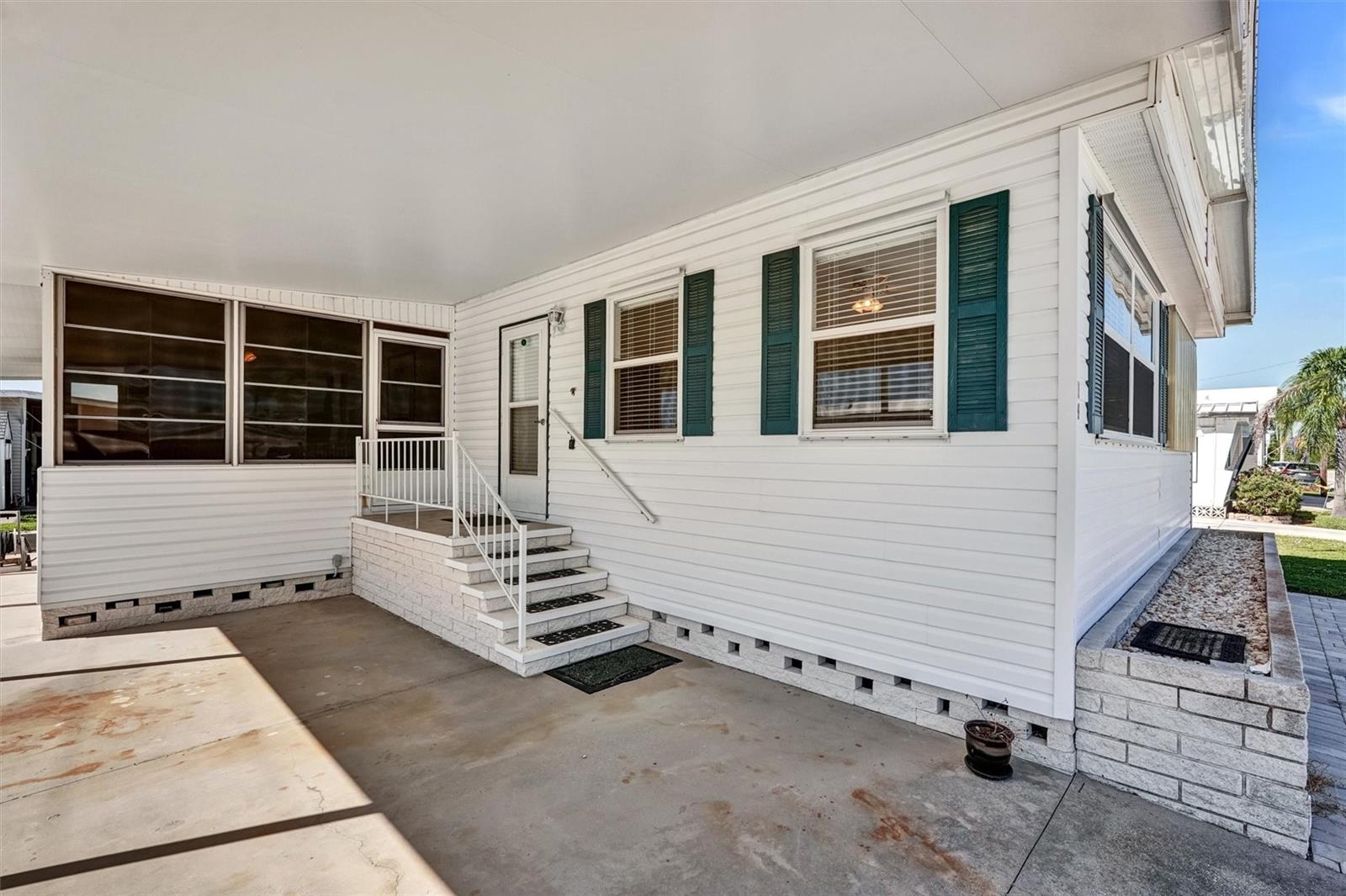 PARADISE BAY ESTATES CO-OP - Residential