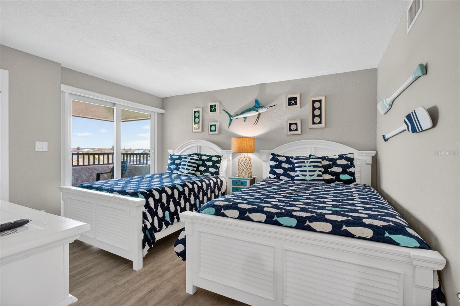 ARIE DAM CONDO - Residential