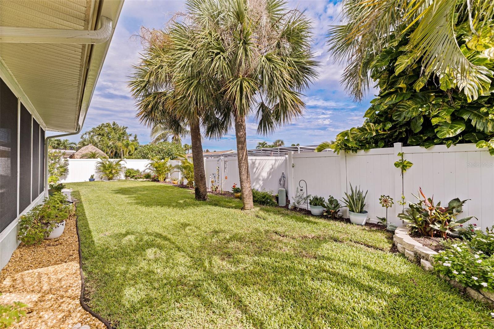 TIERRA VERDE - Residential