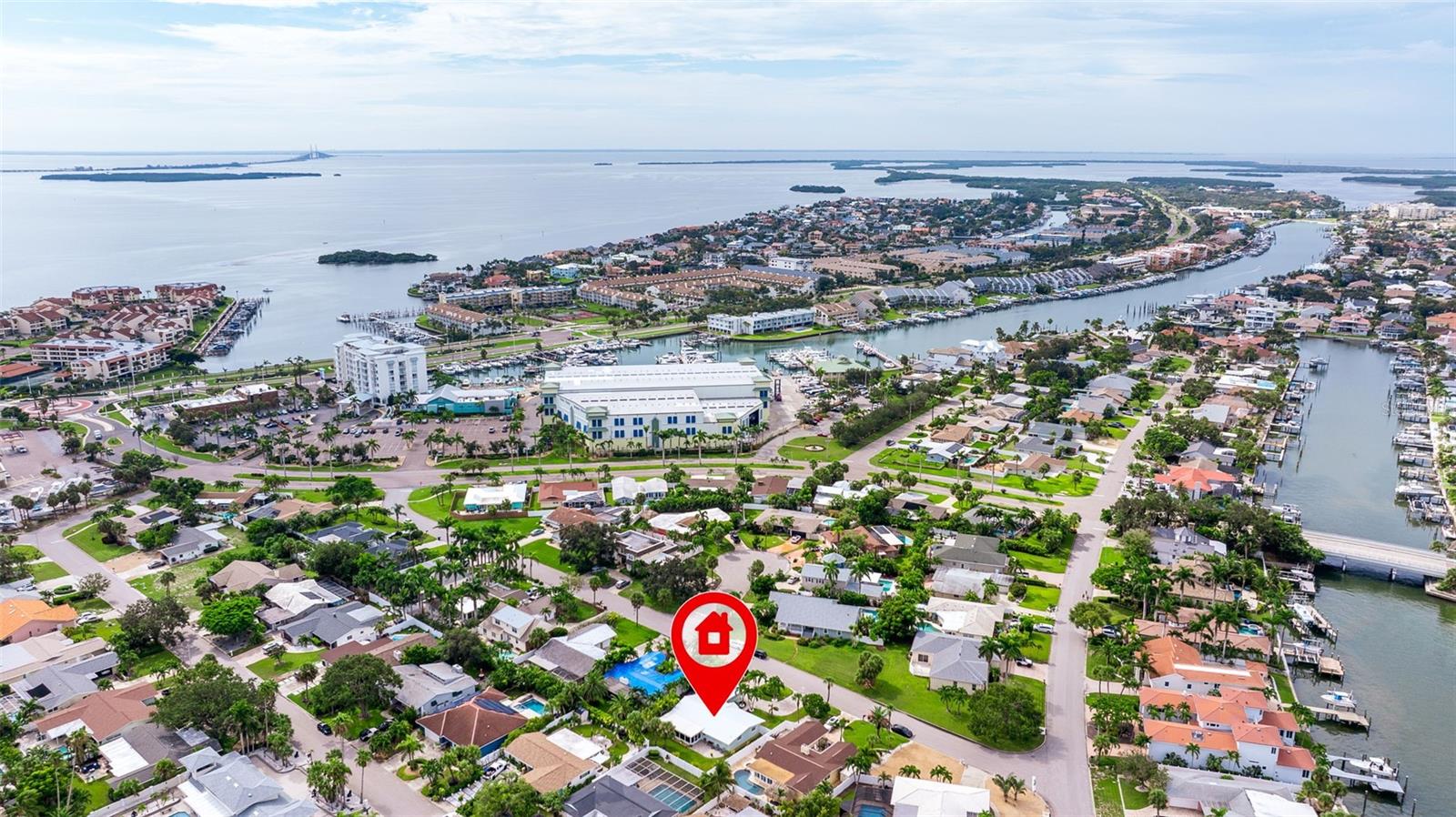 TIERRA VERDE - Residential