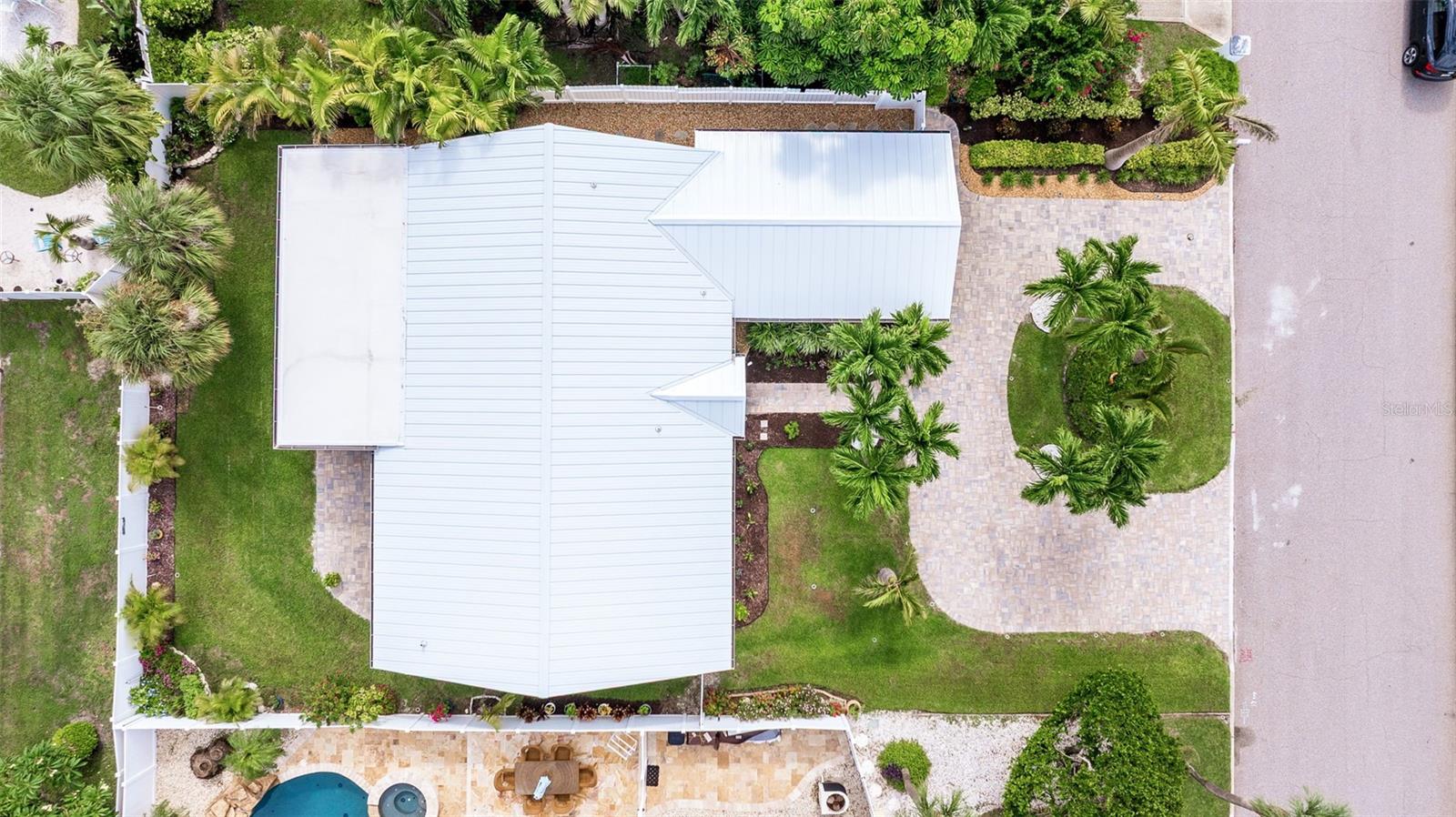 TIERRA VERDE - Residential